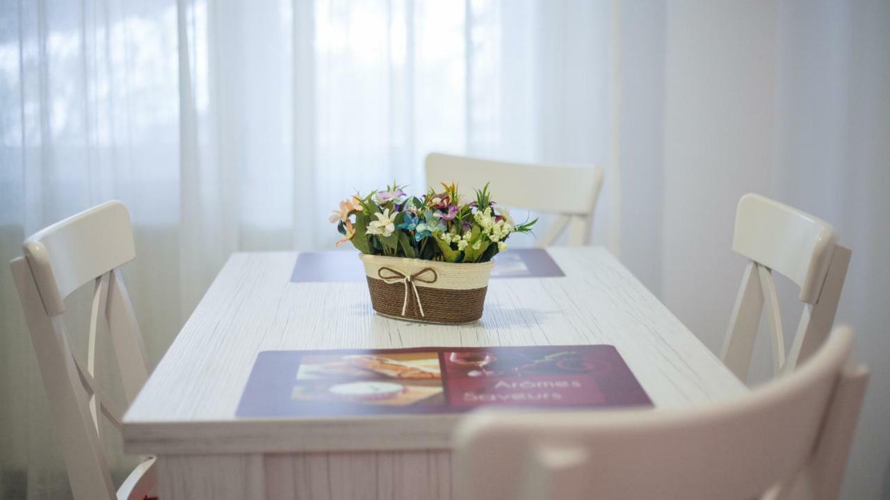 Apartament Elena Târgu-Mureş Esterno foto